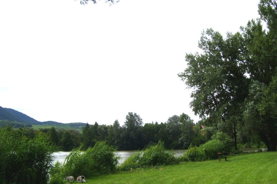 Búbánatvölgy: tavak és Kerektavi Természetház