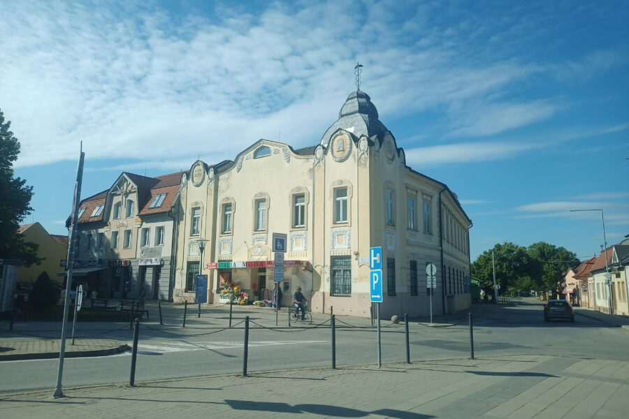 Párkány (Štúrovo) központja